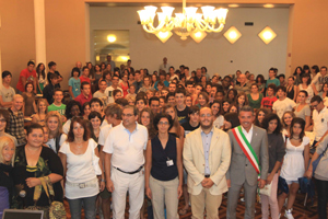 Foto di gruppo scattata al termine dell'incontro