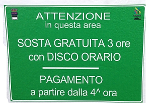 Cartello verde di indicazione sosta a disco orario