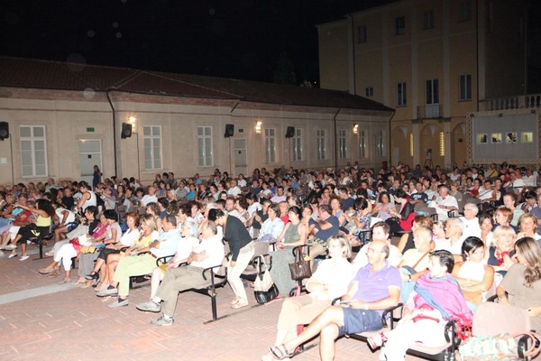 Notte del cinema: Proiezione di Isole di Stefano Chiantini 