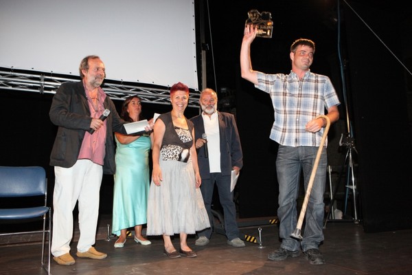 Premiazione con la giuria 