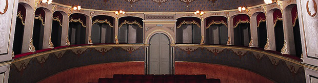 Teatro comandini