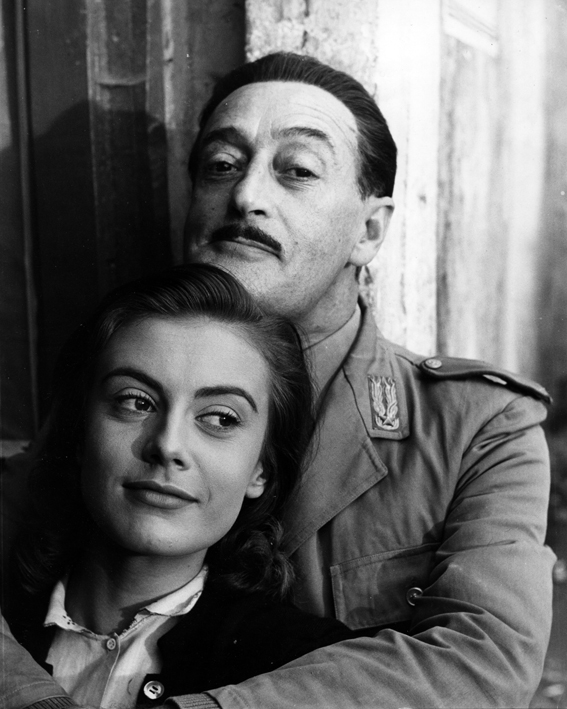 Totò e Carolina di Mario Monicelli (1955) con Anna Maria Ferrero [ph. Ivo Meldolesi]