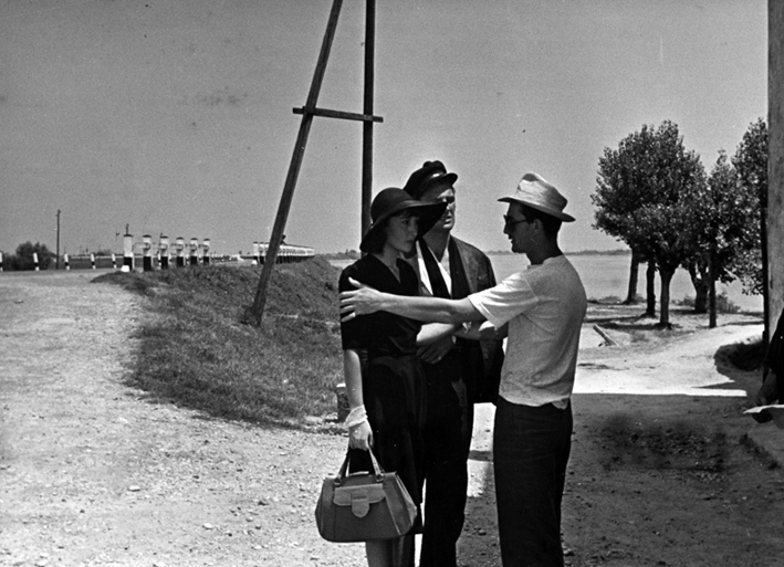 Ossessione (1943). Clara Calamai, Massimo Girotti, Luchino Visconti [ph. Osvaldo Civirani]