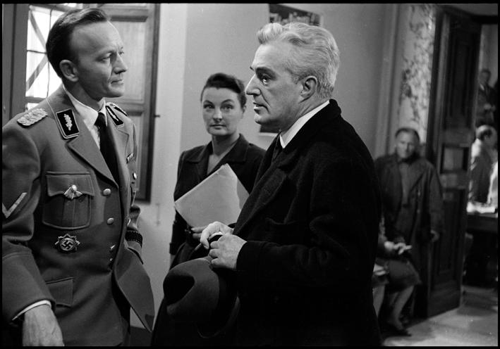 Il generale Della Rovere (1959). Hannes Messemer, Vittorio De Sica [ph. Vittorugo Contino]