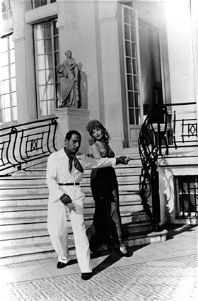 Polvere di stelle di Alberto Sordi (1973) Con Monica Vitti / ph. Alfonso Avincola